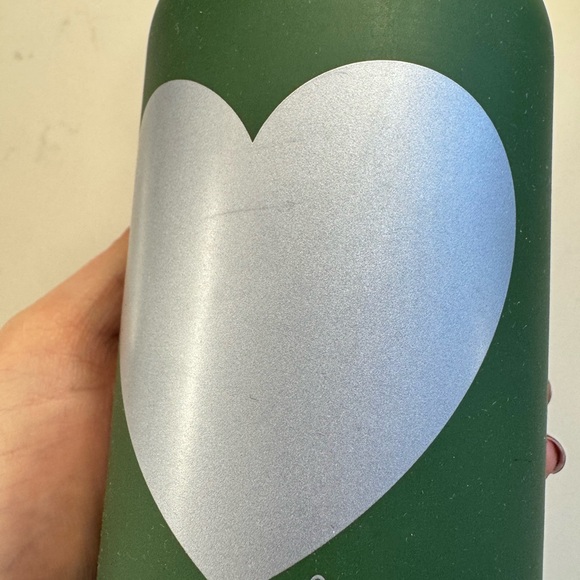 bkr Olive Green Bottle with Silver Heart - Picture 7 of 11